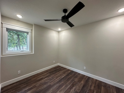 Custom-Built Lakefront Home for Sale by Owners-Move-In Ready - image 12