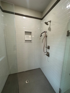 Custom-Built Lakefront Home for Sale by Owners-Move-In Ready - image 29