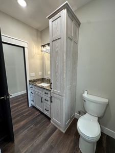 Custom-Built Lakefront Home for Sale by Owners-Move-In Ready - image 30