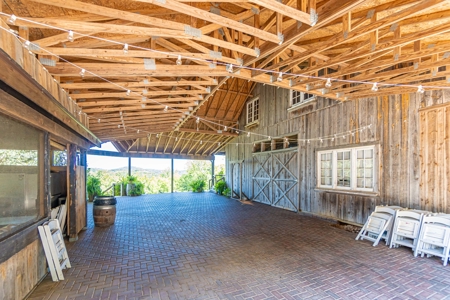 Chaumette Vineyard & Winery in Ste. Genevieve Missouri - image 33