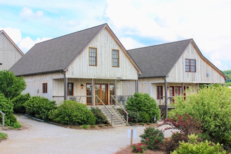 Chaumette Vineyard & Winery in Ste. Genevieve Missouri - image 50