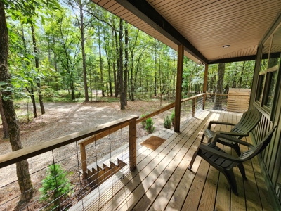 Income Producing Recreational Cabin – National Forest Area - image 9