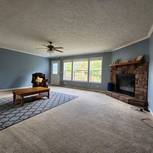 Beautiful Country Home for Sale Near Huntsville, MO - image 19