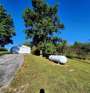 Beautiful Country Home for Sale Near Huntsville, MO - image 23