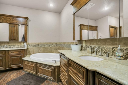 Luxury Home For Sale Near Elk City, Oklahoma - image 37