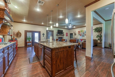 Luxury Home For Sale Near Elk City, Oklahoma - image 26