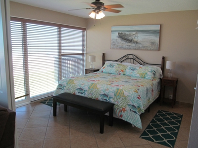 Gulf of Mexico Facing Condominium - image 16