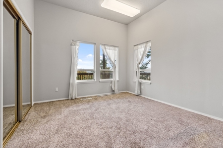 Stunning Columbia River Views with Multifamily Potential! - image 34