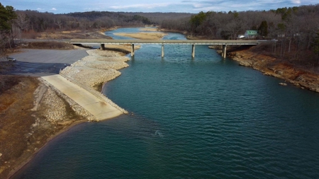 Missouri Ozarks Hunting Retreat Near North Fork River - image 12