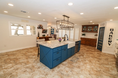Beautiful Country Home In Lamb County - image 7