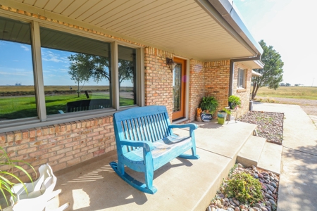 Beautiful Country Home In Lamb County - image 32