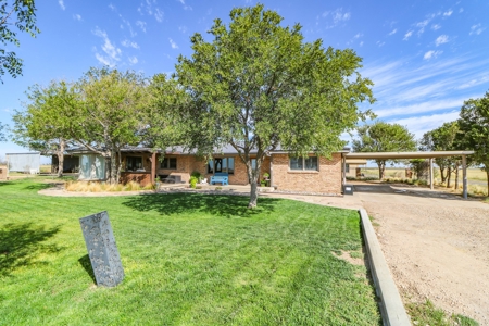 Beautiful Country Home In Lamb County - image 1