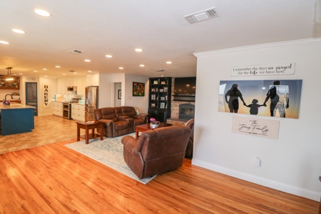 Beautiful Country Home In Lamb County - image 2