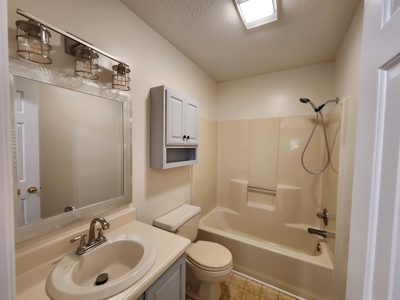 Lake Lanier Home with Deep Water Dock with Open Lake views - image 15