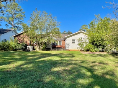 Brick Home for Sale in Town - Hartford Alabama - image 8