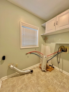 Brick Home for Sale in Town - Hartford Alabama - image 22