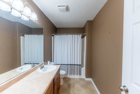 Country Home in West Plains Missouri - image 25