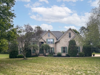 Country Home for Sale in Maury County, Tennessee - image 6