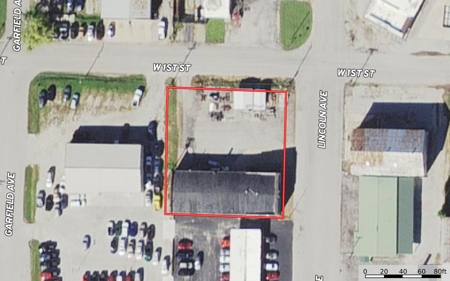 Versatile Commercial Building in Prime Downtown Location - image 2