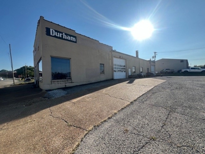 Versatile Commercial Building in Prime Downtown Location - image 6