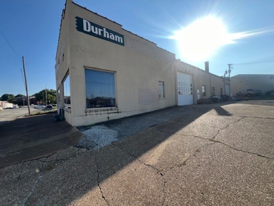 Versatile Commercial Building in Prime Downtown Location - image 3
