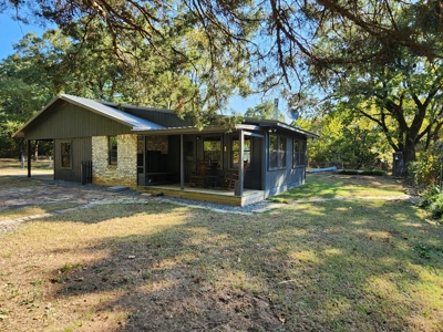 Country Home Surrounded by Ouachita National Forest - image 4