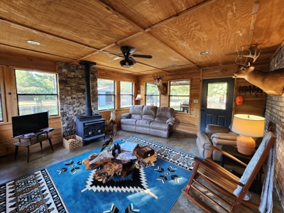 Country Home Surrounded by Ouachita National Forest - image 15