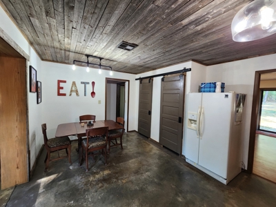 Country Home Surrounded by Ouachita National Forest - image 20