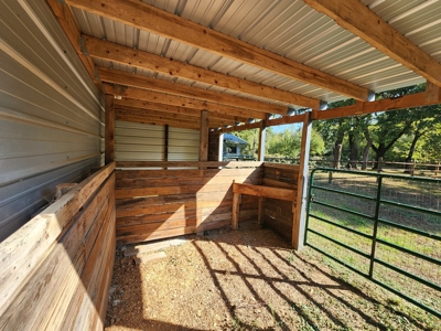 Country Home Surrounded by Ouachita National Forest - image 33