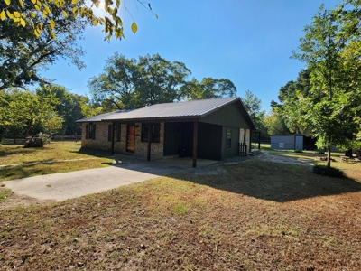 Country Home Surrounded by Ouachita National Forest - image 3