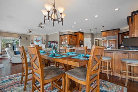 Lake Hamilton Waterfront Home - image 8