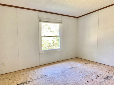 Fix it, Flip it or Make it Yours - 1999 Doublewide on 1 Acre - image 13
