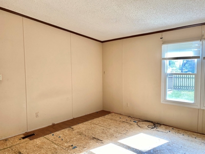 Fix it, Flip it or Make it Yours - 1999 Doublewide on 1 Acre - image 30