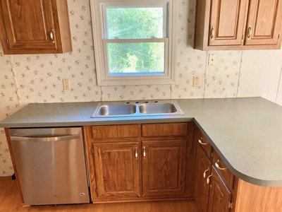 Fix it, Flip it or Make it Yours - 1999 Doublewide on 1 Acre - image 20
