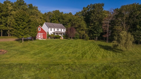 Home and Farm for Sale in Floyd VA - image 1