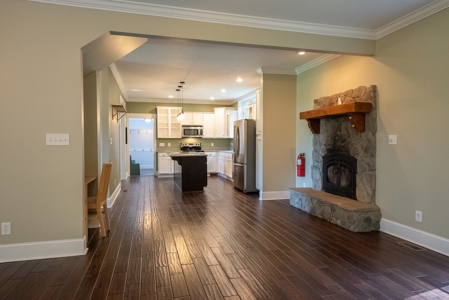 Home and Farm for Sale in Floyd VA - image 8