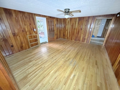 Fixer Upper for Sale in Galax VA - image 10