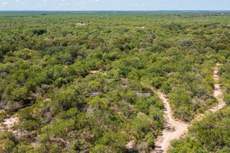 389 Acres in Hondo, TX – Medina County - image 30