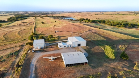 Airport For Sale Land Ninnekah Grady County Oklahoma - image 1