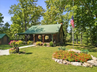 Bull Shoals Lake Front Log Cabin on 77 Acres in Pontiac, MO - image 25