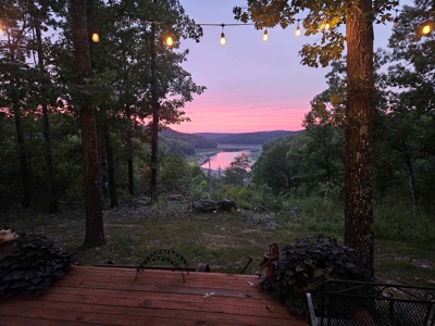 Bull Shoals Lake Front Log Cabin on 77 Acres in Pontiac, MO - image 41