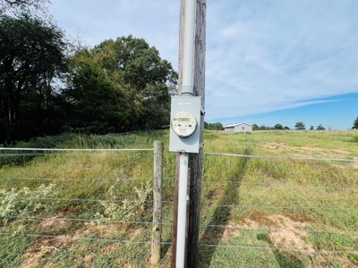 4.5 EAST TEXAS ACRES with WATER, ELECTRIC, SEPTIC, FENCING - image 8