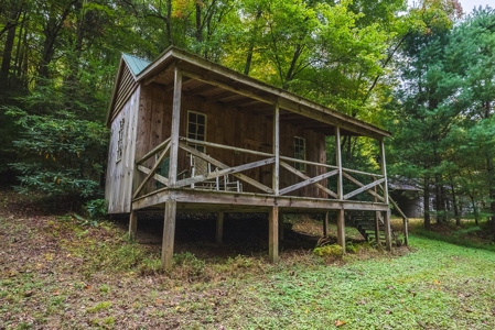 Recreational Retreat for Sale in Roaring Gap NC! - image 14
