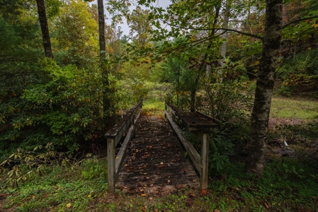 Recreational Retreat for Sale in Roaring Gap NC! - image 36