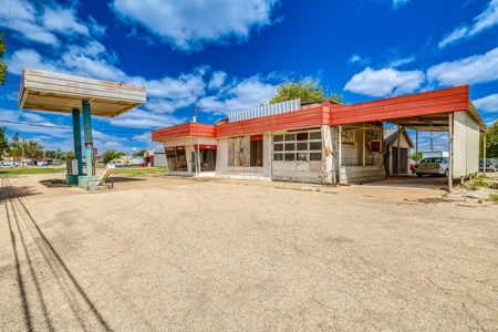 Commercial Property For Sale: Sonora Texas - image 2
