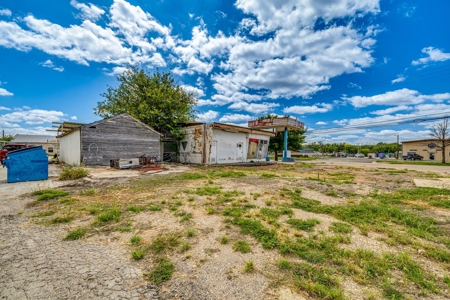 Commercial Property For Sale: Sonora Texas - image 5