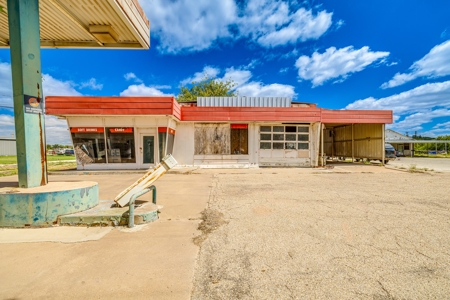 Commercial Property For Sale: Sonora Texas - image 1