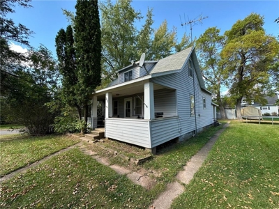 3 Bedroom Home on Double Lot for Sale in Kettle River MN - image 2