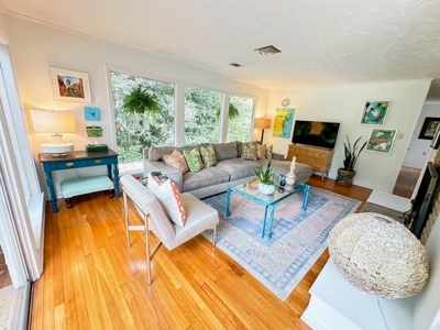 Charming Home for Sale in Summit, MS - image 9