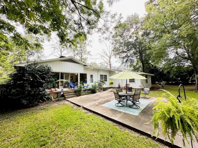Charming Home for Sale in Summit, MS - image 27